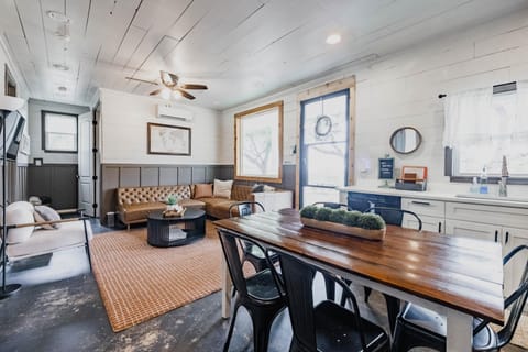 The Roost Farmhaus on 20 acres, hill country view, firepit, swimming hole House in Spring Branch