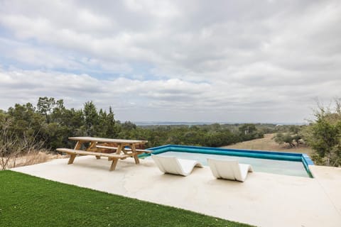 The Roost Farmhaus on 20 acres, hill country view, firepit, swimming hole House in Spring Branch