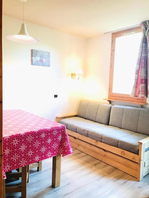 Résidence Les Choucas - Studio pied des pistes MAE-8884 Apartment in La Plagne-Tarentaise