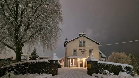 Property building, Winter