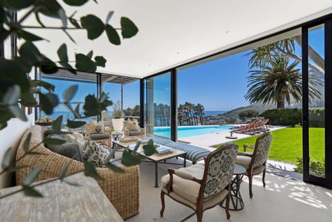 Day, Natural landscape, View (from property/room), Balcony/Terrace, Living room, Seating area, Garden view, Swimming pool