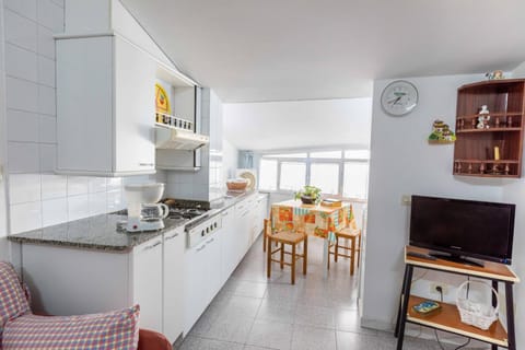 Ático en Portonovo 200m de la Playa. + WIFI Apartment in Portonovo