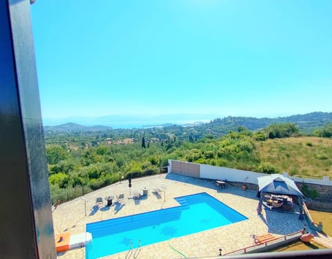 Balcony/Terrace, Pool view, Swimming pool