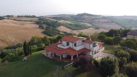 Property building, Natural landscape, Bird's eye view, Mountain view