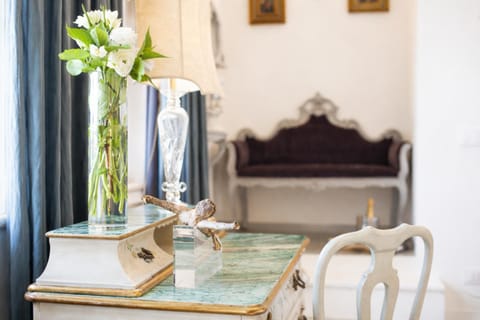 Country Lodge B&B Bed and Breakfast in Siena