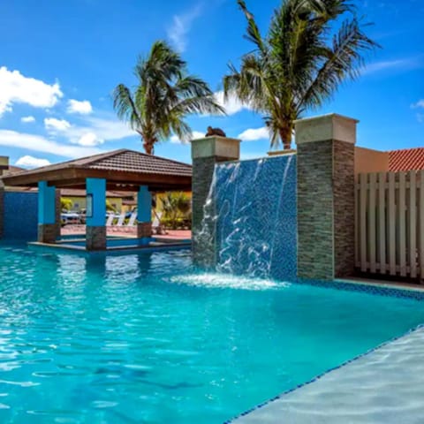 Swimming pool, Swimming pool