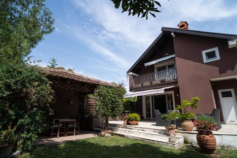 Family / Coworking Retreat Belgrade Villa in Belgrade
