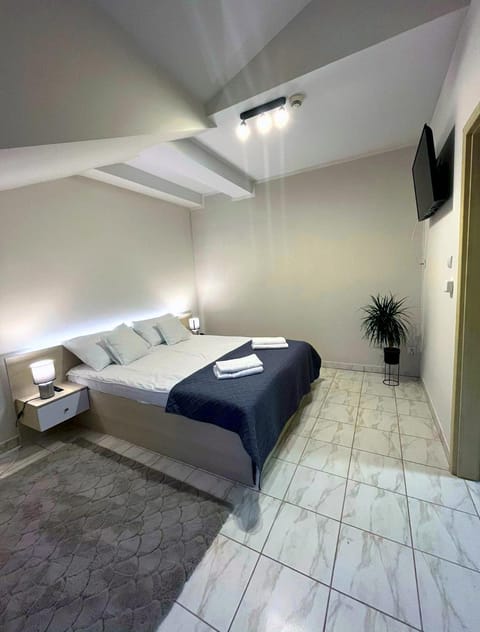 TV and multimedia, Bedroom