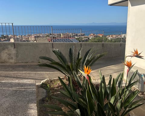 Day, Natural landscape, View (from property/room), Sea view