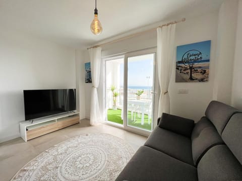 TV and multimedia, Living room, Sea view