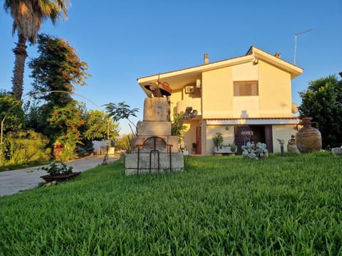 Property building, Garden