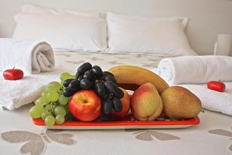 apartment at Colosseo with terrace overlooking the garden by LYON Apartment in Rome