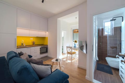 Living room, kitchen