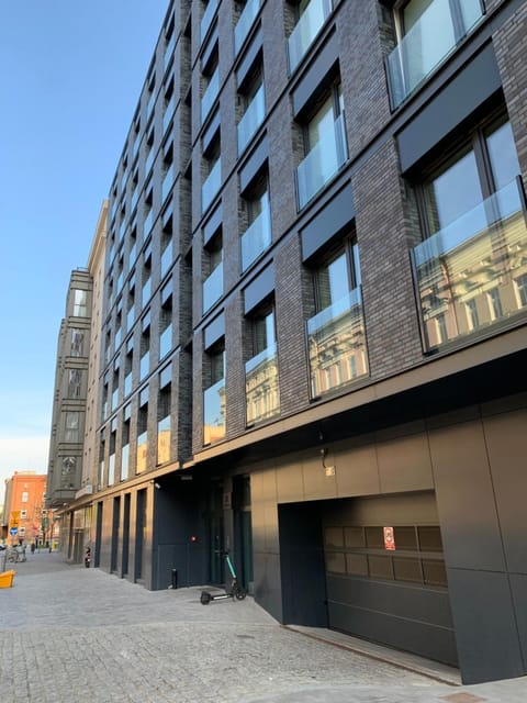 Property building, Facade/entrance