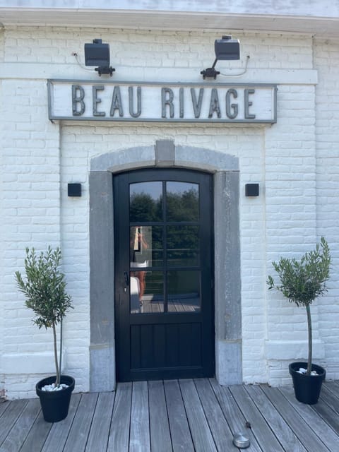 Gîte de charme bord de Meuse Apartment in Wallonia, Belgium