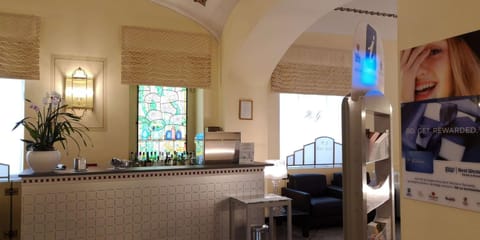 Lounge or bar, On site