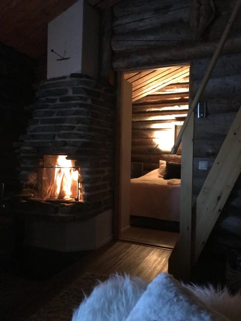 Iso-Syötteen Kelokolo Soarvesalvu Chalet in Lapland