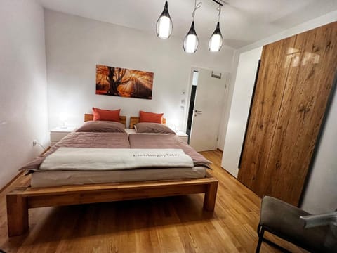 Bed, Photo of the whole room, Bedroom, wardrobe