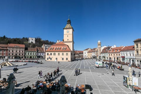 City view, Landmark view, Street view