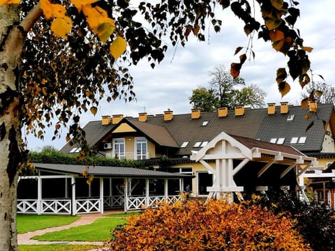 Property building, Garden