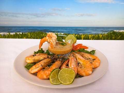 Restaurant/places to eat, Spring, Food close-up, Day, Summer, View (from property/room), Food and drinks, Beach, On site, Food, Garden view, Sea view, Time of day, Sunset