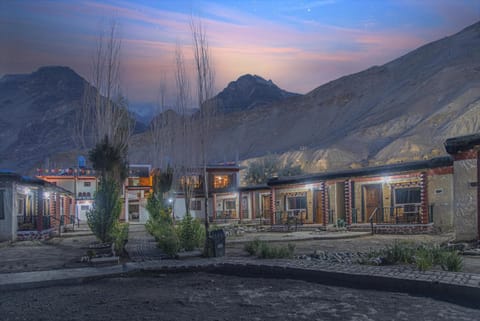 Property building, Natural landscape, Mountain view