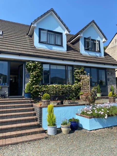 Property building, Balcony/Terrace