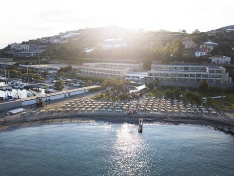 Property building, Natural landscape, View (from property/room), Beach, City view, Sea view