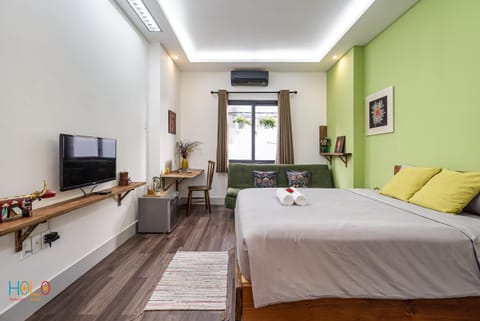 Bed, TV and multimedia, Photo of the whole room, Bedroom, air conditioner