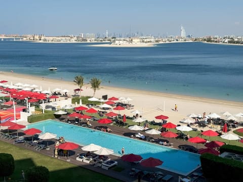Spacious beachfront 2 bedroom apartment - The 8 Apartment in Dubai