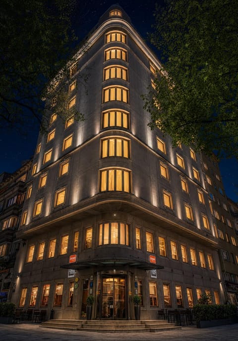 Property building, Night