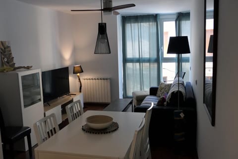 TV and multimedia, Living room, Dining area
