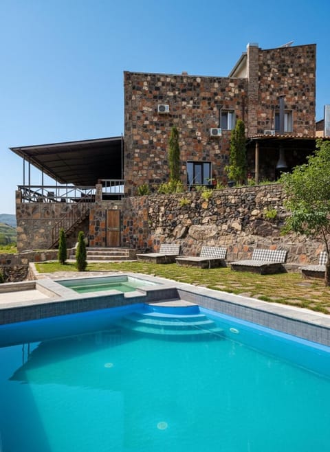 Property building, Restaurant/places to eat, Swimming pool