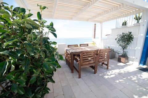 Vico Lungo 9, Peschici House in Peschici