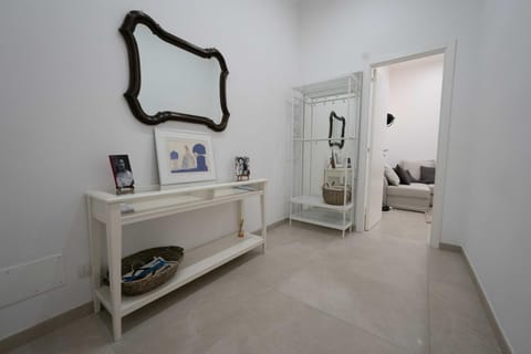 Gramsci Luxury apartment By Dimorra Apartment in Naples