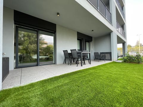 Garden, Balcony/Terrace, Garden view