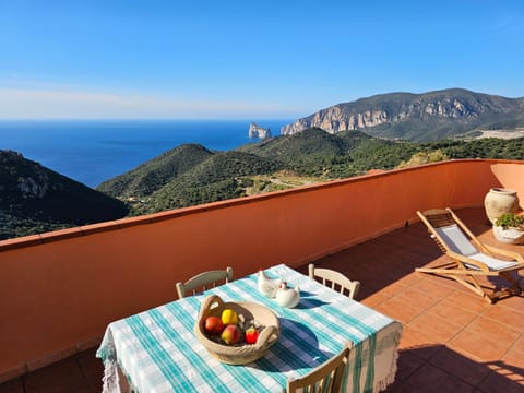 Balcony/Terrace, Breakfast