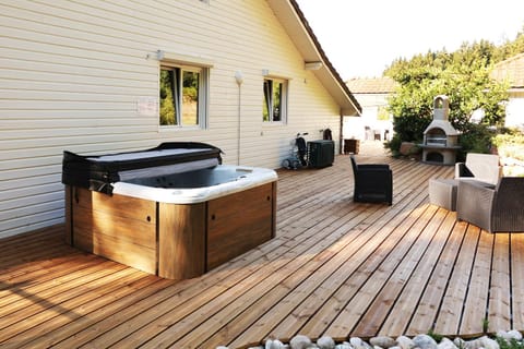 Hot Tub, Spa and wellness centre/facilities