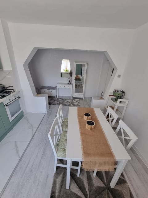 Clau Home Apartment in Serbia