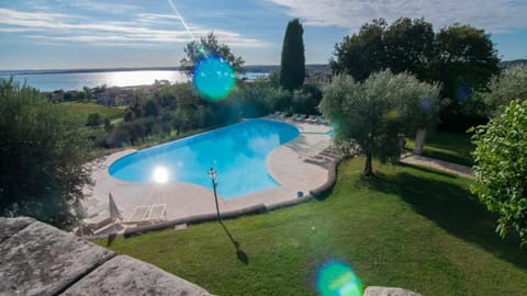Natural landscape, Lake view, Pool view, Swimming pool, sunbed