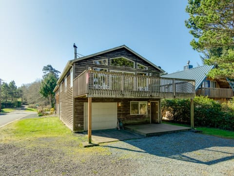 Beeswax Park MCA 107 House in Manzanita