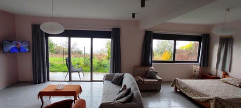 Seating area, Bedroom