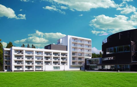 Property building, Garden