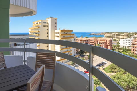 Balcony/Terrace, City view, Sea view, Street view
