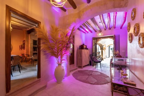 Lobby or reception, Lounge or bar