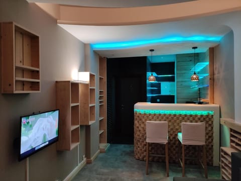 Communal lounge/ TV room, Lounge or bar