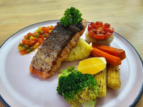 Restaurant/places to eat, Lunch