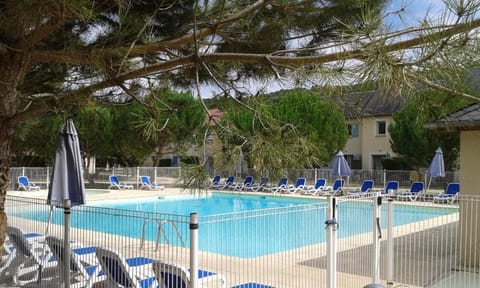 Balcony/Terrace, Swimming pool, Swimming pool