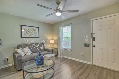 Auburn Condo with 2 Pools Less Than 2 Mi to University! Apartment in Auburn