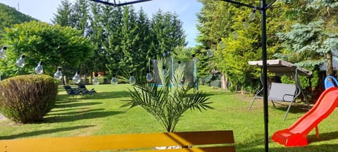 Riverside Resort Una Villa in Lika-Senj County